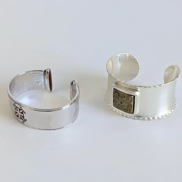 Set/ 2 Rustic Cuff Open Cuff Bracelets Silver Tone Mixed Metal - Picture 4 of 10